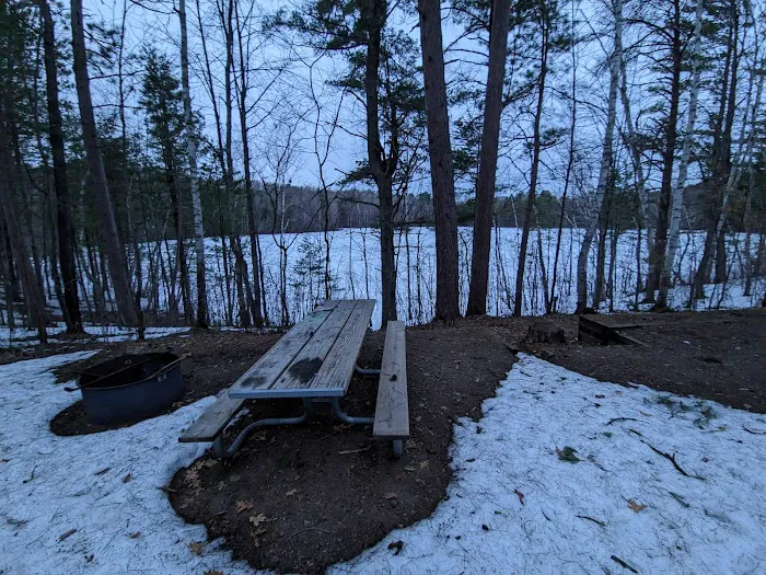 Wanoka Lake Campground Picture 10