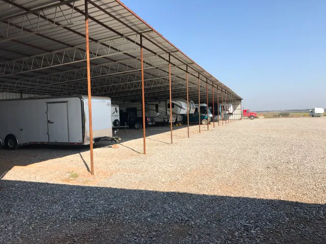 Matty's RV Park & Storage Picture 2