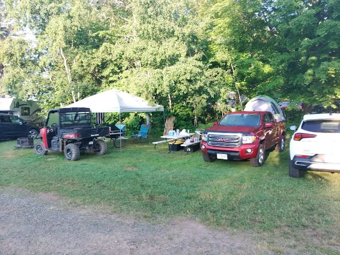 Sunrise Bay Campground Picture 5