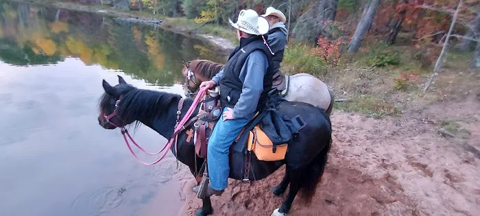 Horseshoe Lake Horse Campground Picture 3