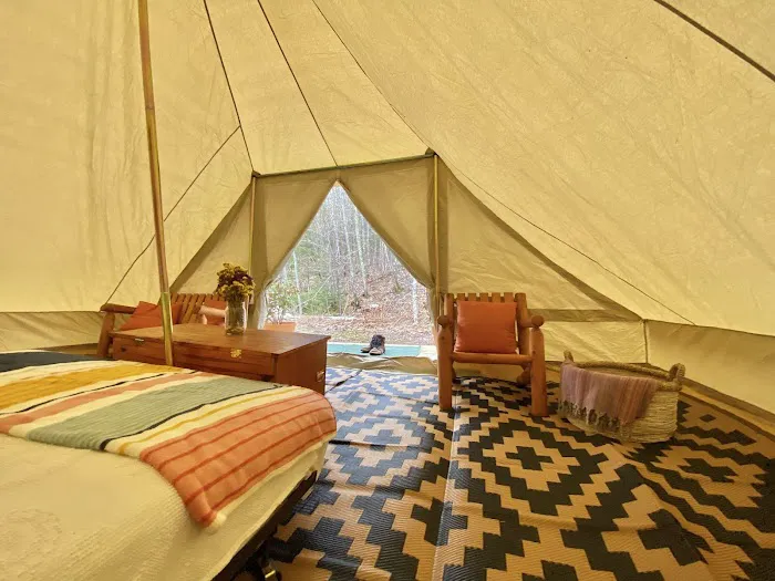 Sailor Springs Glamping Picture 3