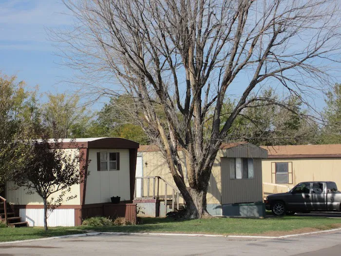 El Reno Village Picture 6