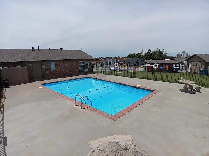 El Reno Village Picture 8