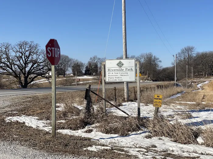 Riverside Park Campground Picture 6