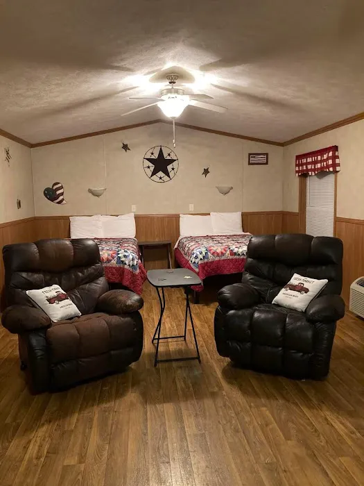 Big Chief RV Park and Motel Picture 9