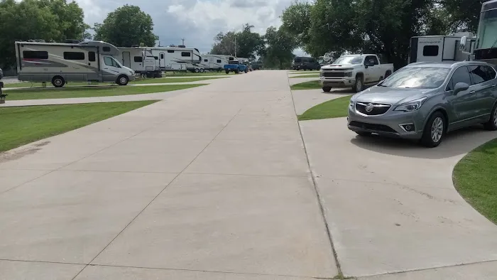 Ponca City RV Park Picture 1