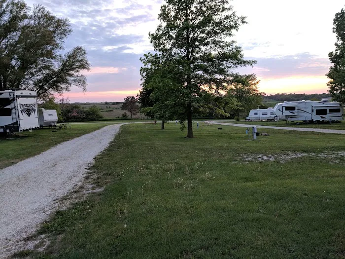 Beaver Lake Campground Picture 9