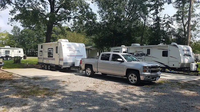B&B RV Park Picture 3