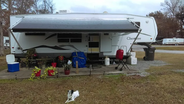 B&B RV Park Picture 5