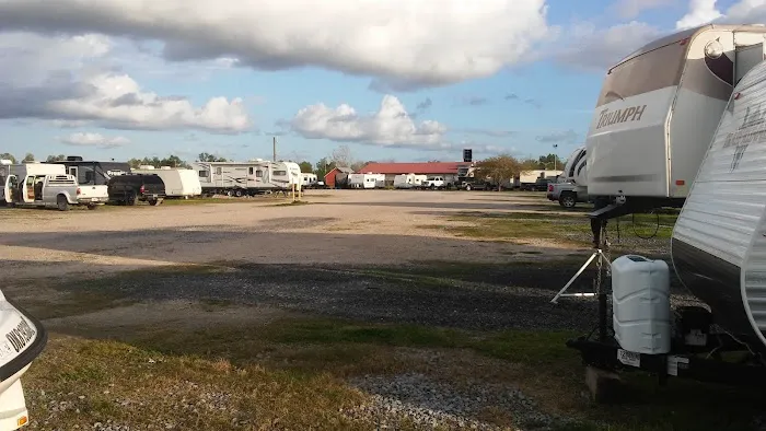CANE ROW RV PARK Picture 9