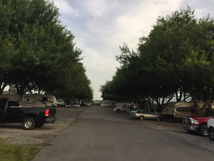 Morgan City RV Park Picture 2