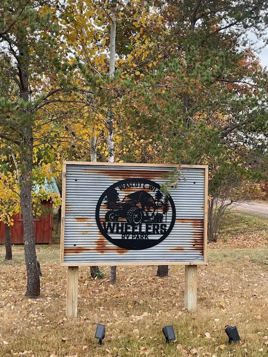 Wheelers RV Park Picture 9