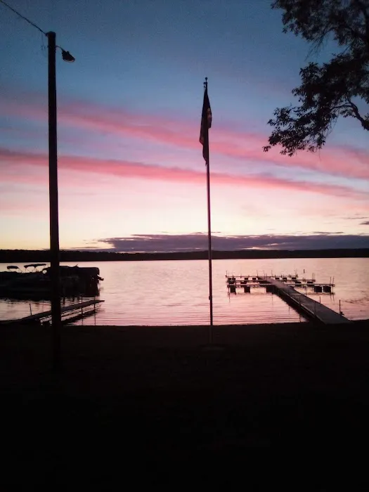 Sunset Cove Resort & Campground Picture 10