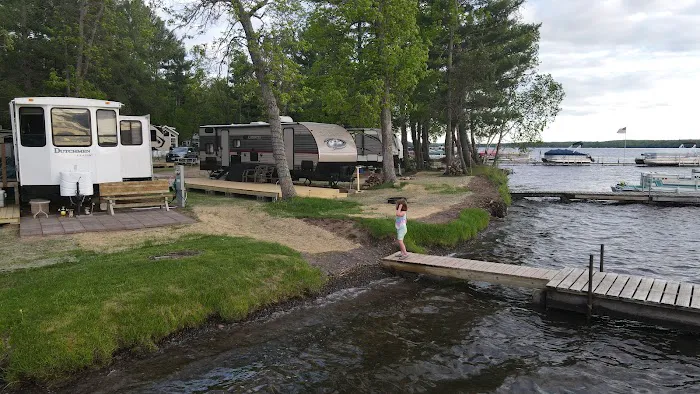 Sunset Cove Resort & Campground Picture 2