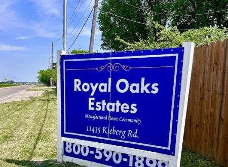 Royal Oaks MHC