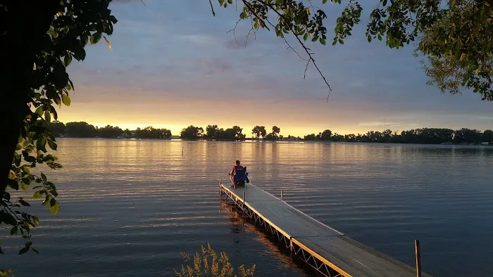 Fox Lake Campground Picture 1