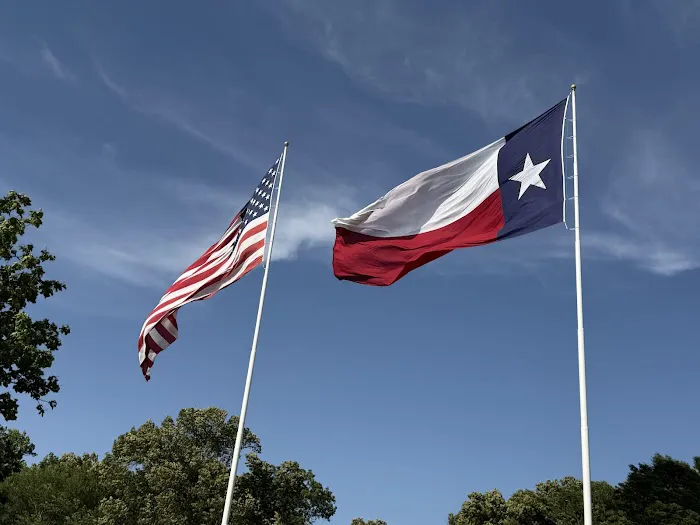 Texas Livin' RV Park Picture 3
