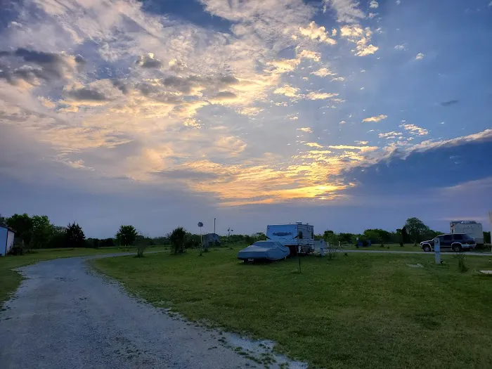 Lone Star RV Ranch Picture 3