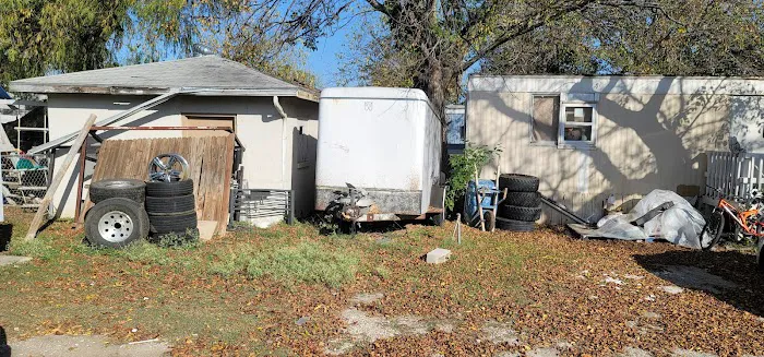 Peach Street Mobile Home Park Picture 2