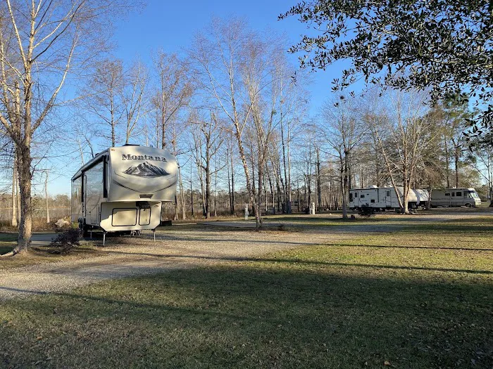 Fins and Feathers Campground Picture 3