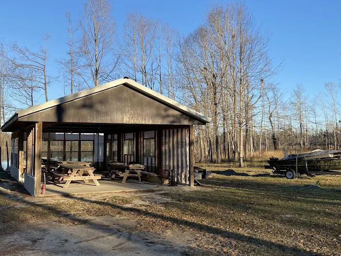 Fins and Feathers Campground Picture 5
