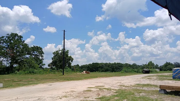 The Lakes RV Park Picture 2