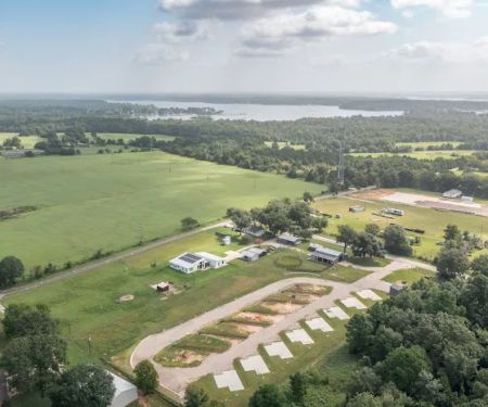 Hilltop RV Park at Lake Tyler, LLC