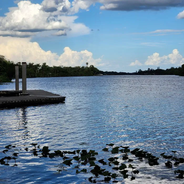 Caloosahatchee Regional Park Campground Picture 1