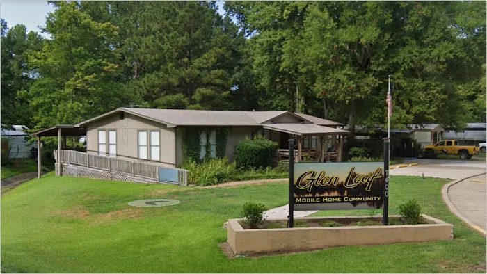 Glen Leaf Homes & RV Community Picture 10