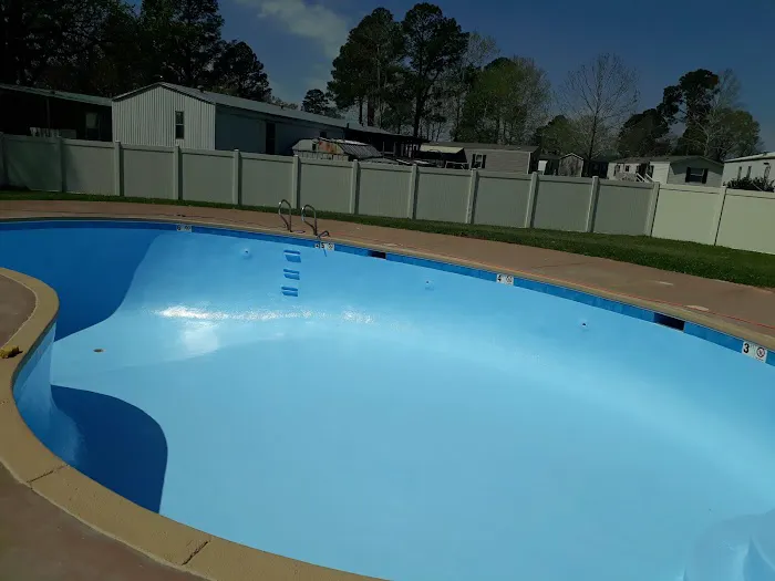 Blue Ridge Mobile Home Community Picture 10