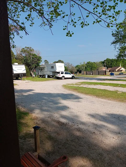 Jim's RV Park Picture 4