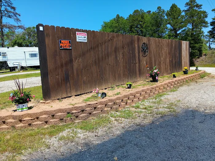 Jim's RV Park Picture 5
