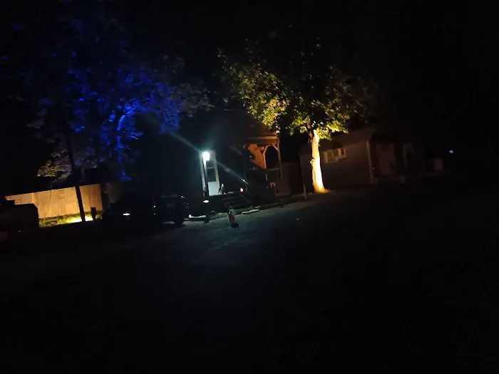 Jim's RV Park Picture 10