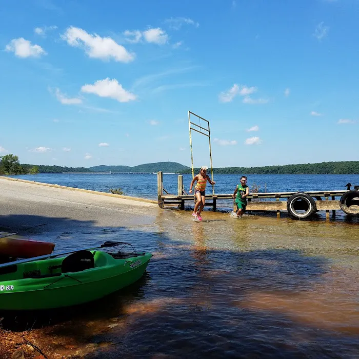 Lakeview Campground Picture 7