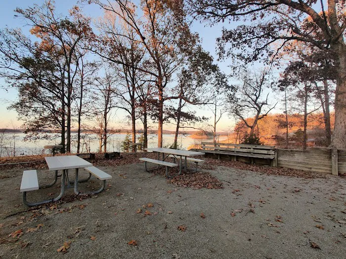 Lakeview Campground Picture 3