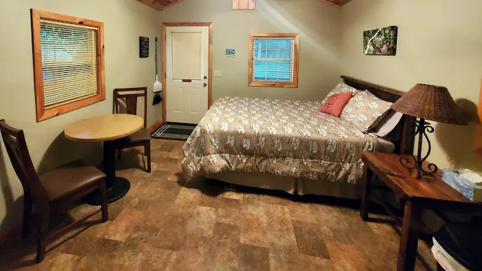 SonLight Campground and Cabins Picture 1