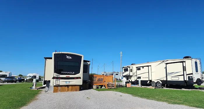 Pinnacle Peak RV Park/ THE PEAK Picture 4