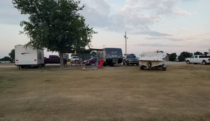 Lawtonka RV Park Picture 4
