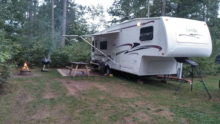 Rest EZ Campground Picture 2