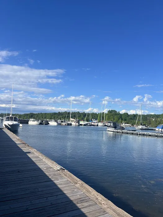 Buffalo Bay Campground/Marina Picture 6