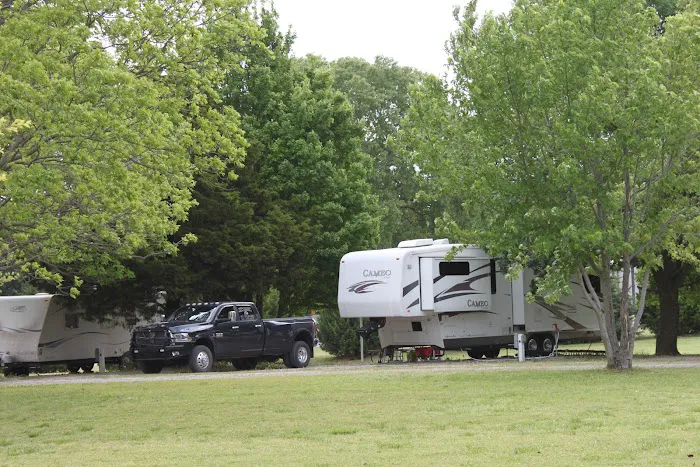 Ox Bow RV Park - Kaw Lake Picture 4