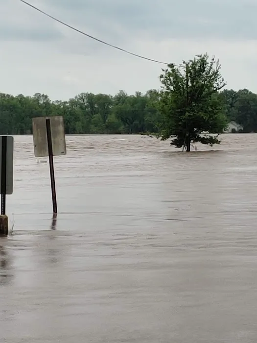 Willow Creek Mobile Home Park Picture 5