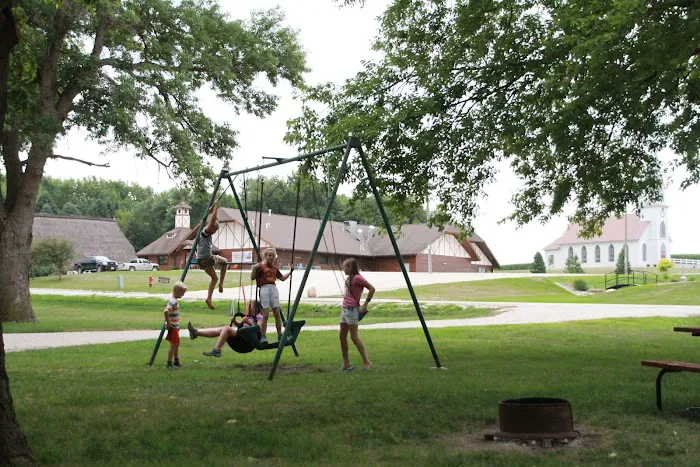 Heritage Park Campground Picture 5