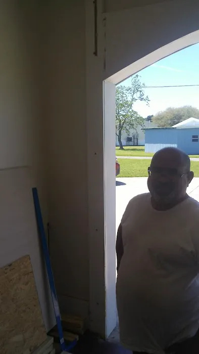 Grand Bayou Mobile Home Park Picture 2