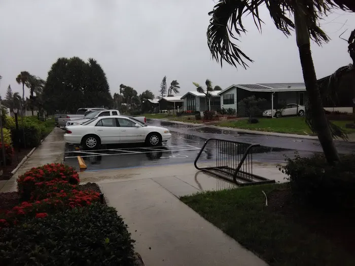 Windjammer Village of Naples Picture 5