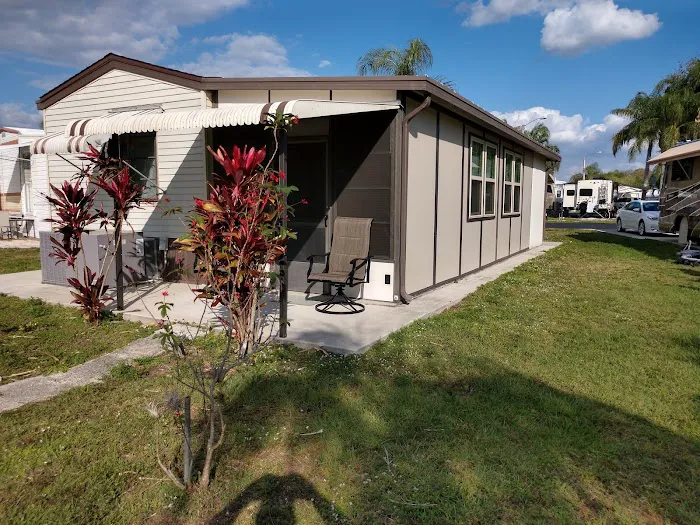 Raintree RV Resort Picture 9