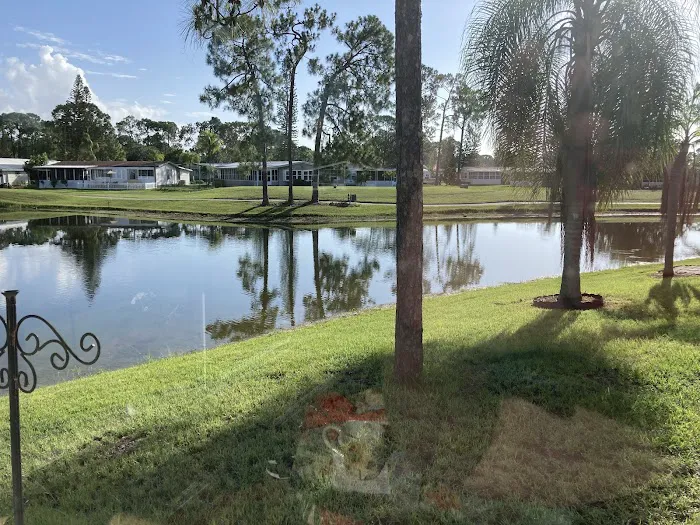 Lake Fairways Country Club Picture 5