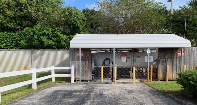 Del-Raton RV Park & Trailer Sales Picture 2