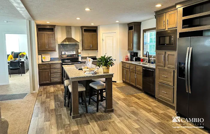 Cottonwood Cove MHC Picture 3