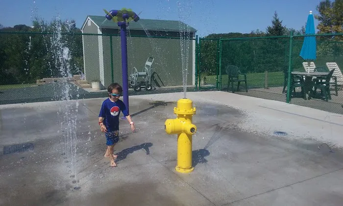 Country Camping Tent & RV Park Picture 2